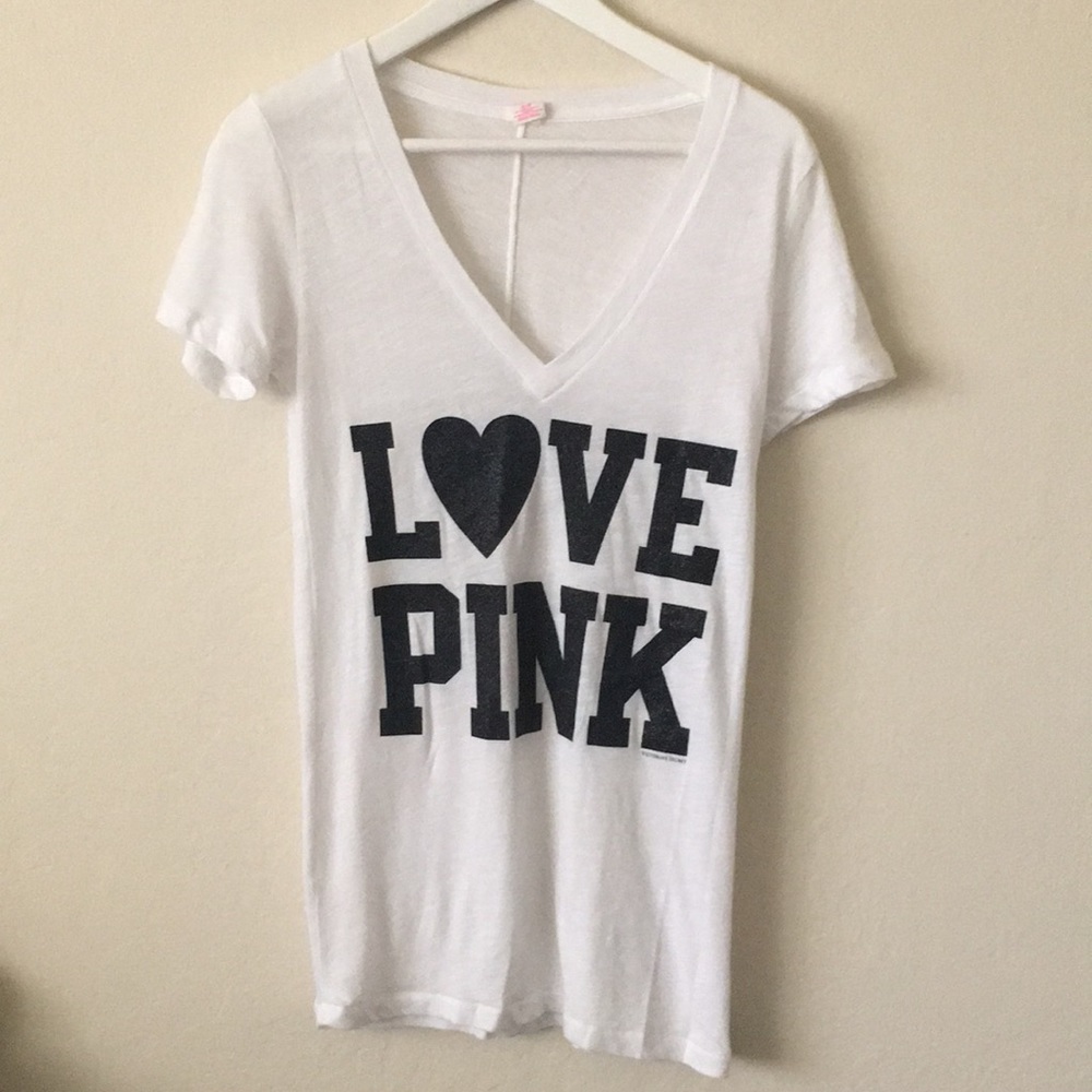 Victoria’s Secret LOVE PINK Glitter v-neck tee
